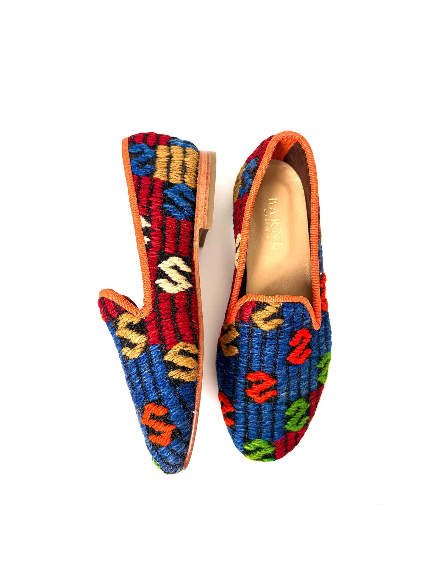 W EU SIZE 42